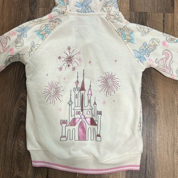 Disney princess jacket Girls size 7 Cream and pink zip up with castle zipper - Picture 10 of 16